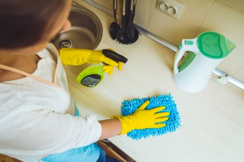 End of tenancy cleaning in Knightsbridge for modern apartments